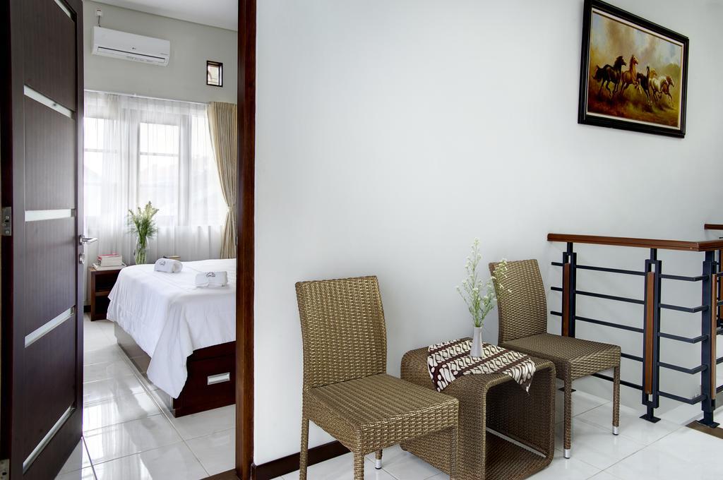 Omah Garuda Homestay Pakualaman Экстерьер фото