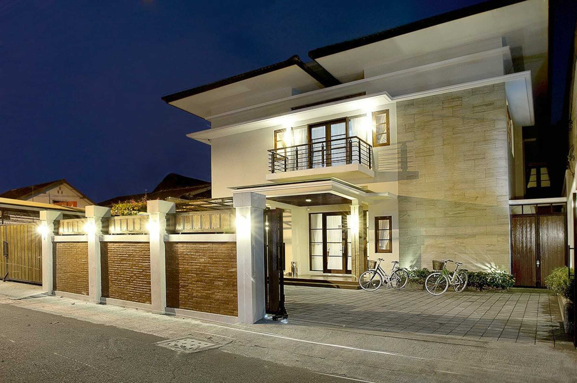 Omah Garuda Homestay Pakualaman Экстерьер фото